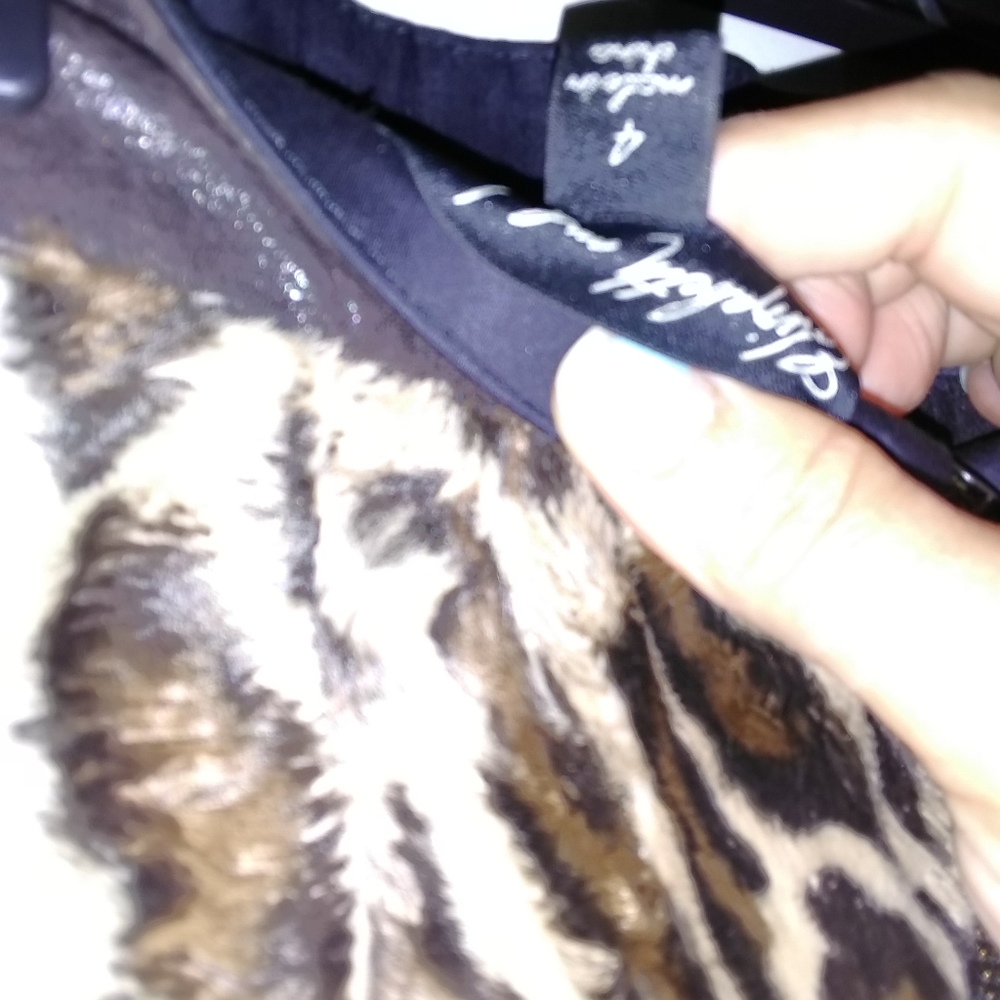 Leopard skirt